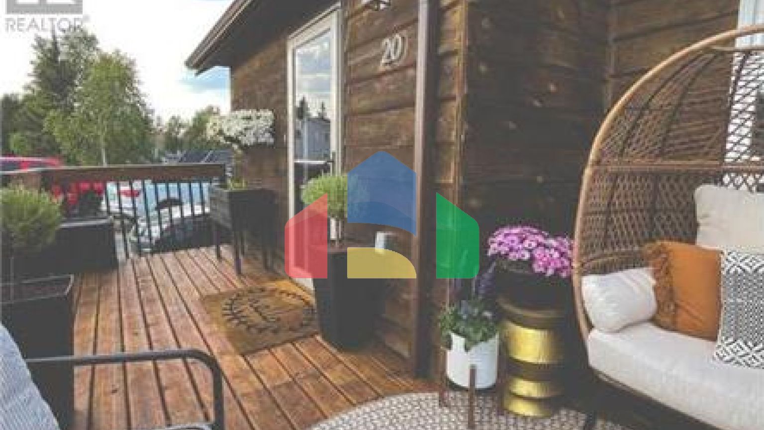 Residential - Single Family Home - Yellowknife, Canada - Canada