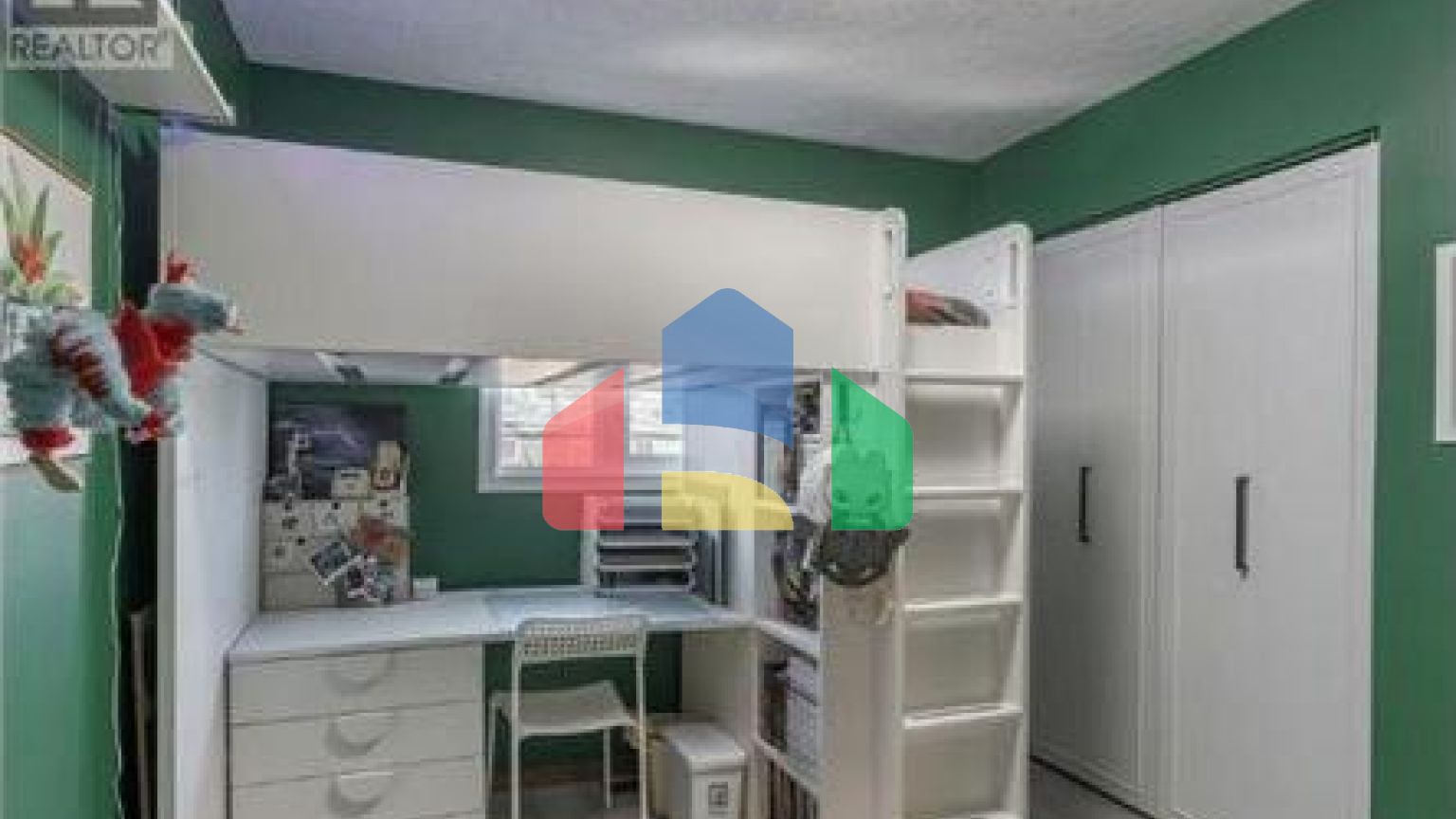 Residential - Single Family Home - Yellowknife, Canada - Canada