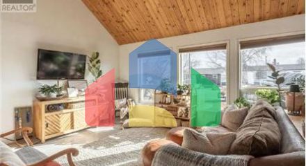 Residential - Single Family Home - Yellowknife, Canada - Canada