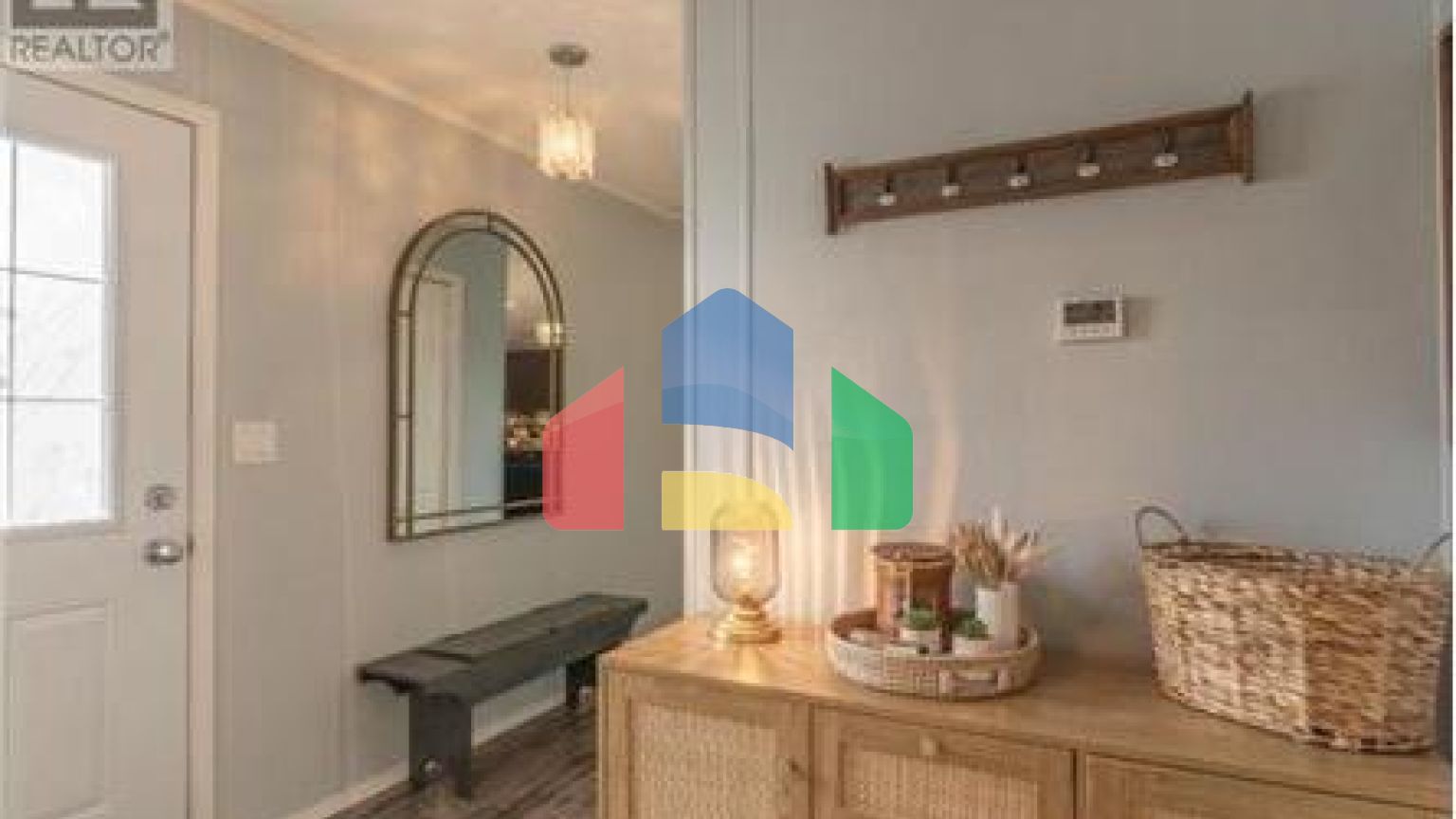 Residential - Single Family Home - Yellowknife, Canada - Canada