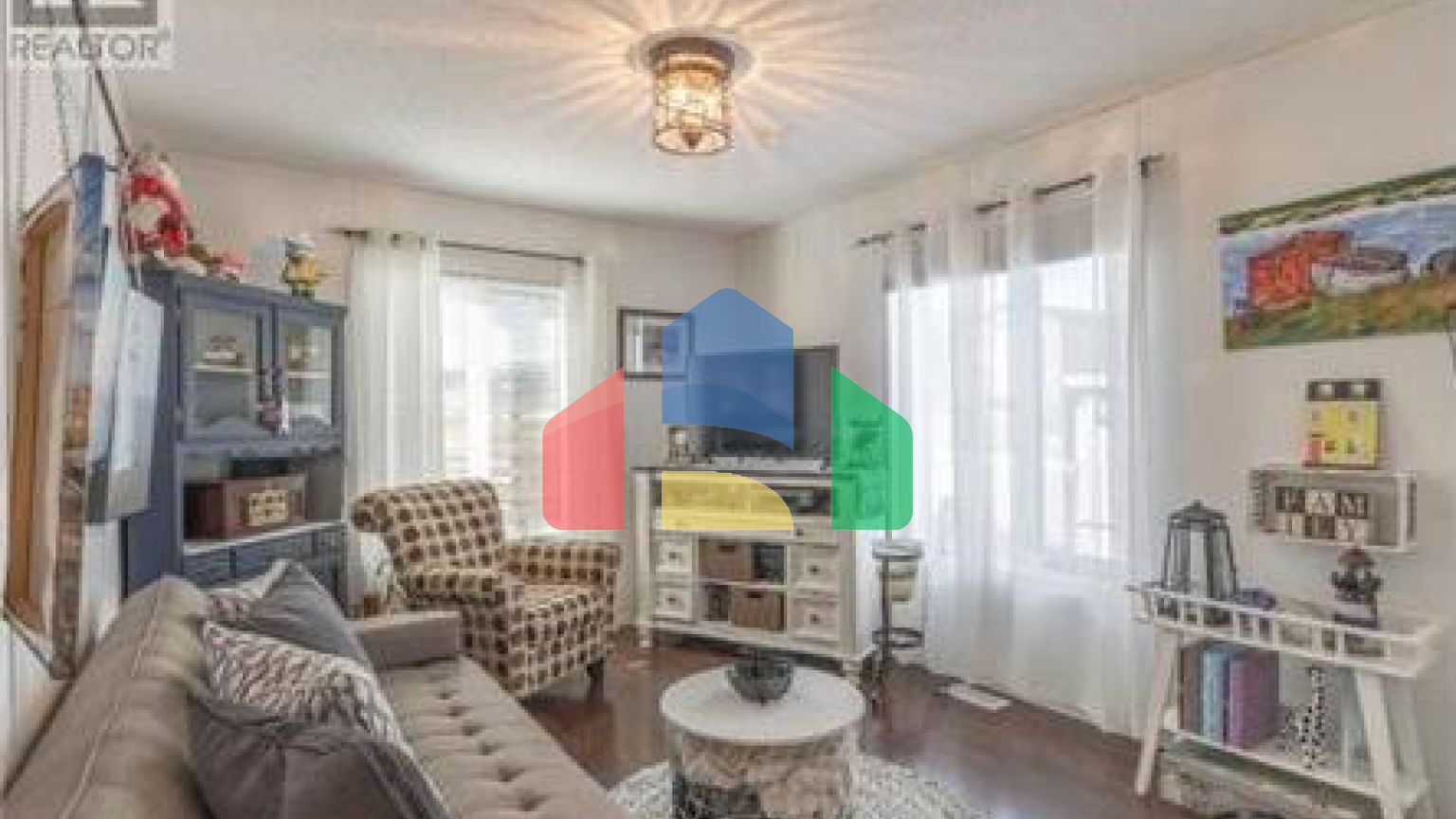 Residential - Single Family Home - Yellowknife, Canada - Canada