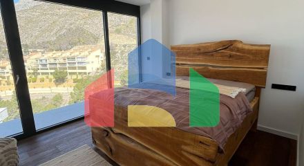 Отремонтированные виллы класса люкс с панорамными видами в Сьерра-де-Альтеа