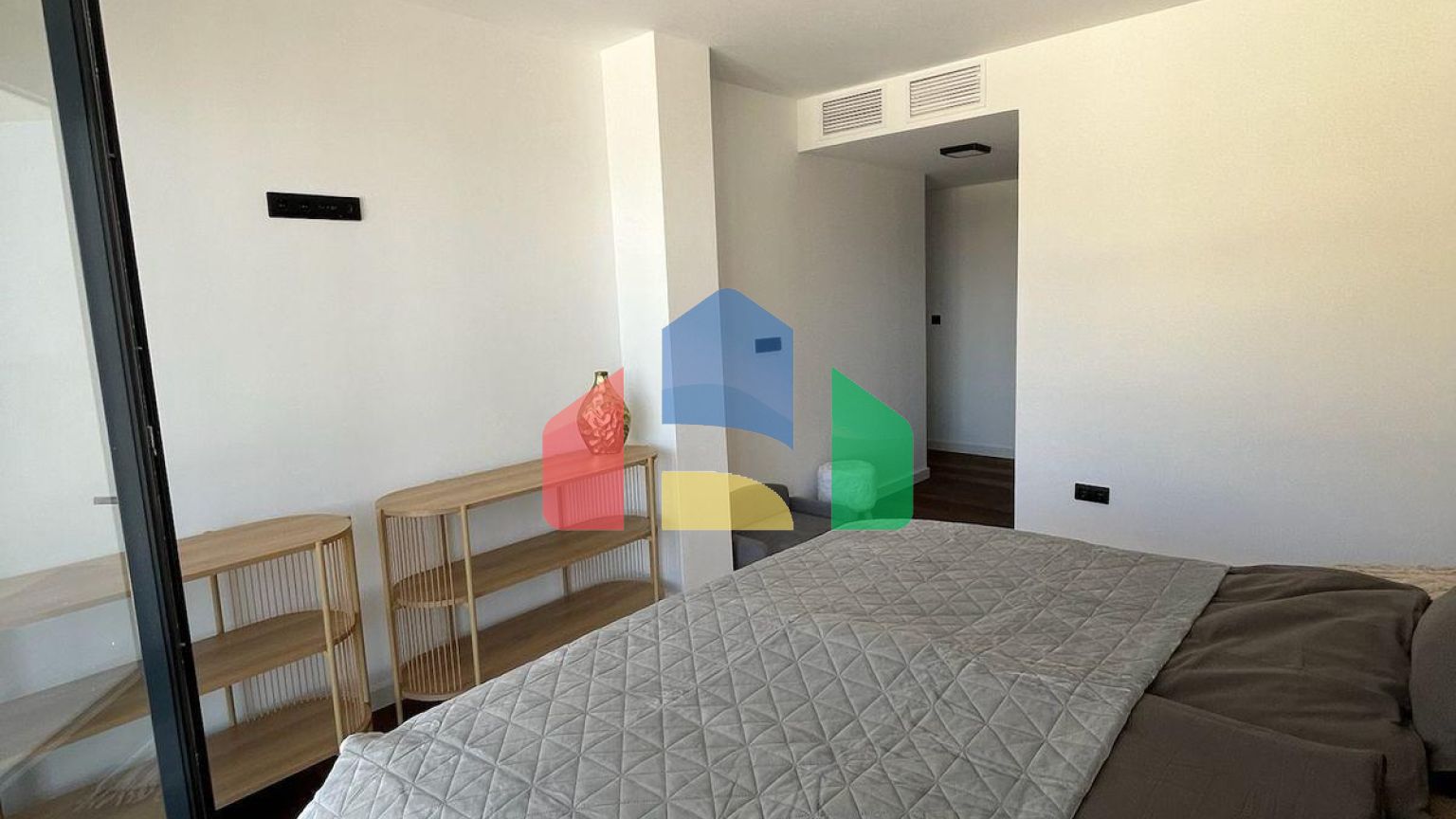 Отремонтированные виллы класса люкс с панорамными видами в Сьерра-де-Альтеа