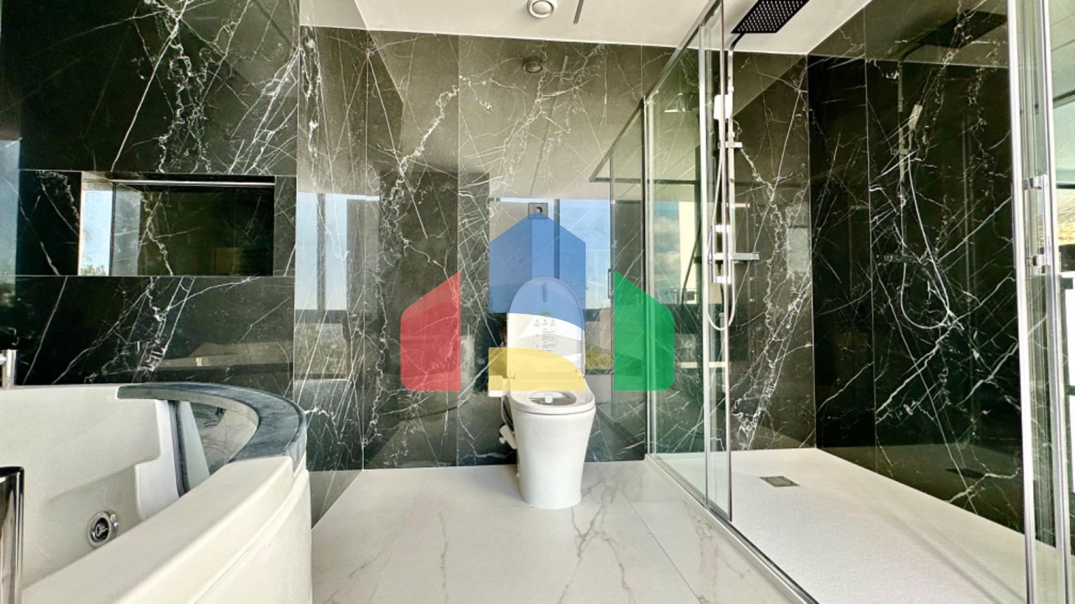 РОСКОШНАЯ ВИЛЛА В АЛЬТЕА ХИЛЛС