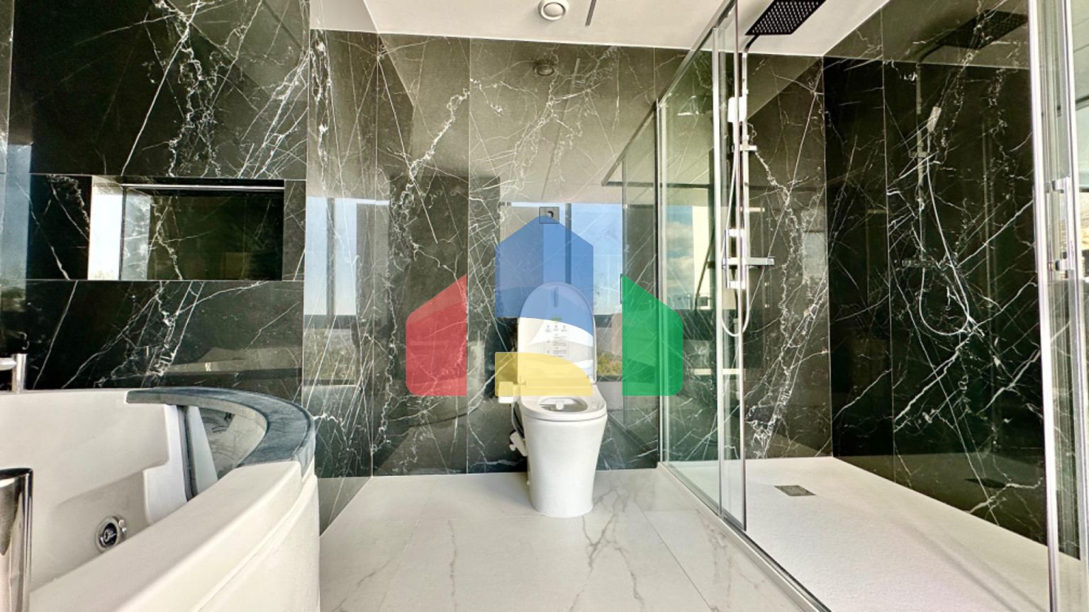 РОСКОШНАЯ ВИЛЛА В АЛЬТЕА ХИЛЛС