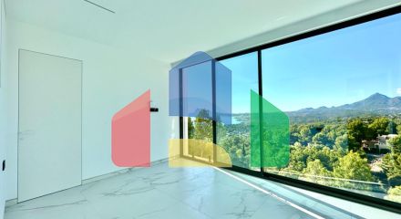 РОСКОШНАЯ ВИЛЛА В АЛЬТЕА ХИЛЛС