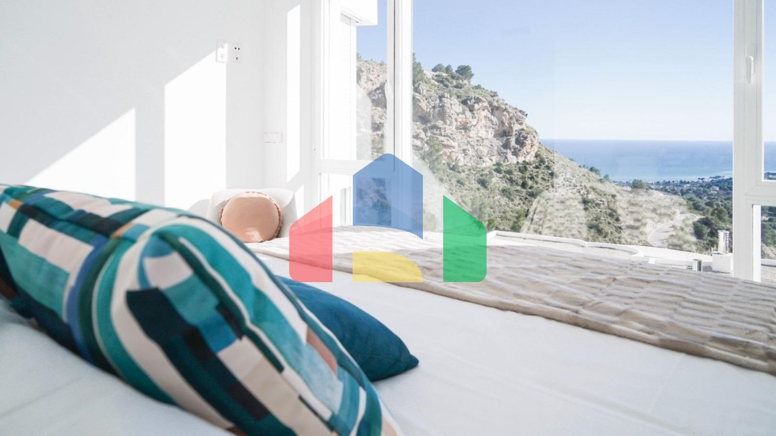 Роскошная вилла с видом на море в Сьерра-де-Альтеа