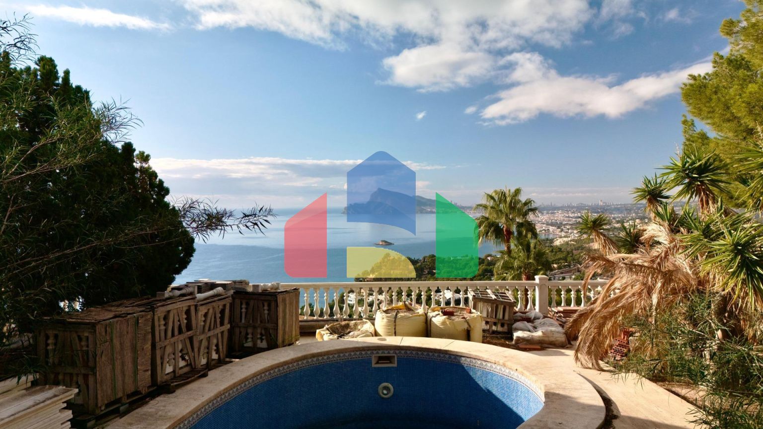 Средиземноморская роскошь в Altea Hills: эксклюзивная недвижимость с потрясающими видами и уникальны