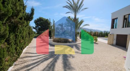 «Потрясающая вилла с живописным видом на море и долину в Альтее» «Потрясающая вилла с живописным видом на море и долину в Альтее»