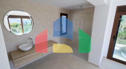 «Потрясающая вилла с живописным видом на море и долину в Альтее» «Потрясающая вилла с живописным видом на море и долину в Альтее»