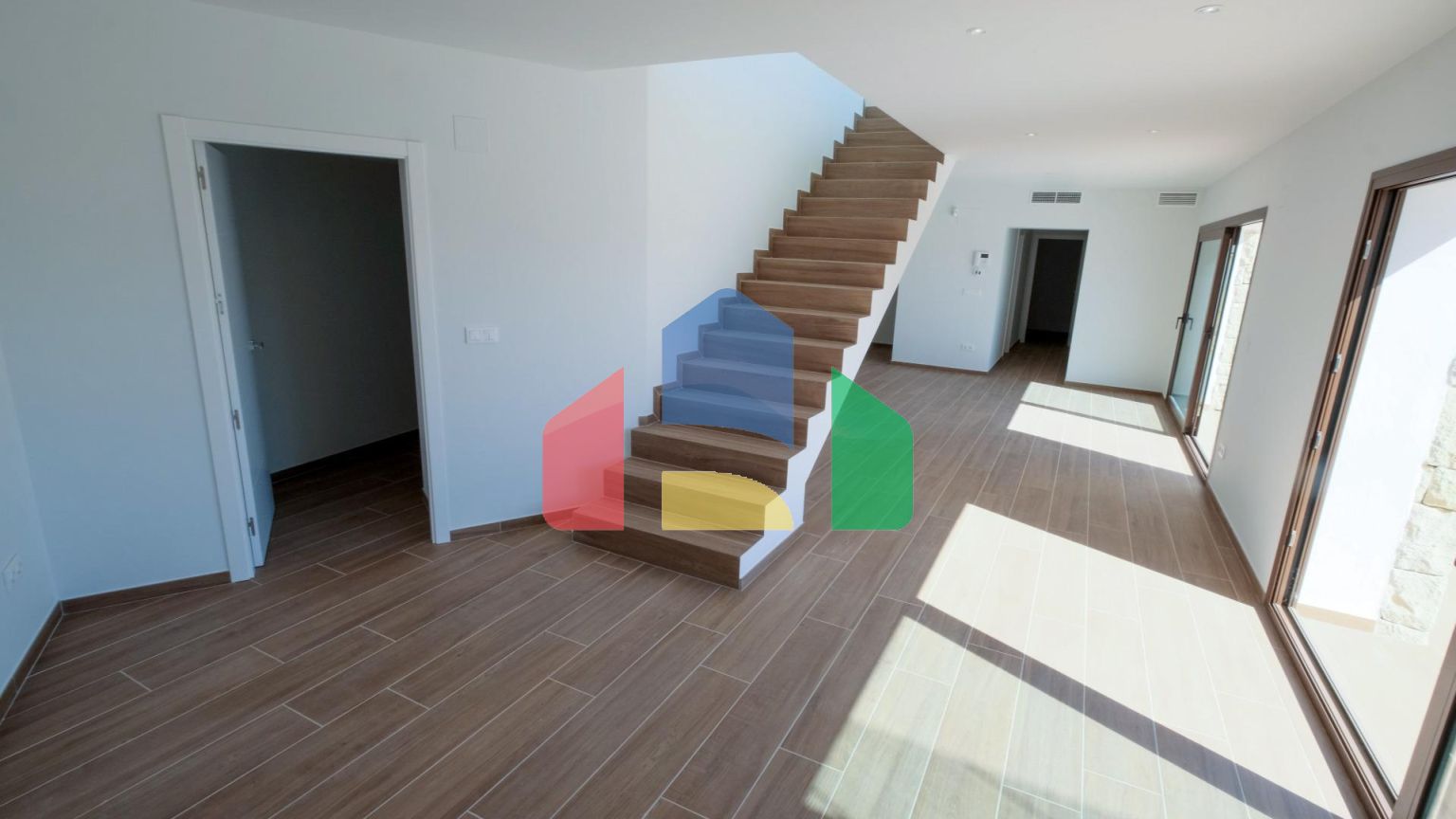 «Потрясающая вилла с живописным видом на море и долину в Альтее»