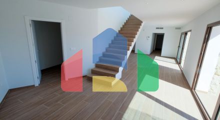 «Потрясающая вилла с живописным видом на море и долину в Альтее» «Потрясающая вилла с живописным видом на море и долину в Альтее»