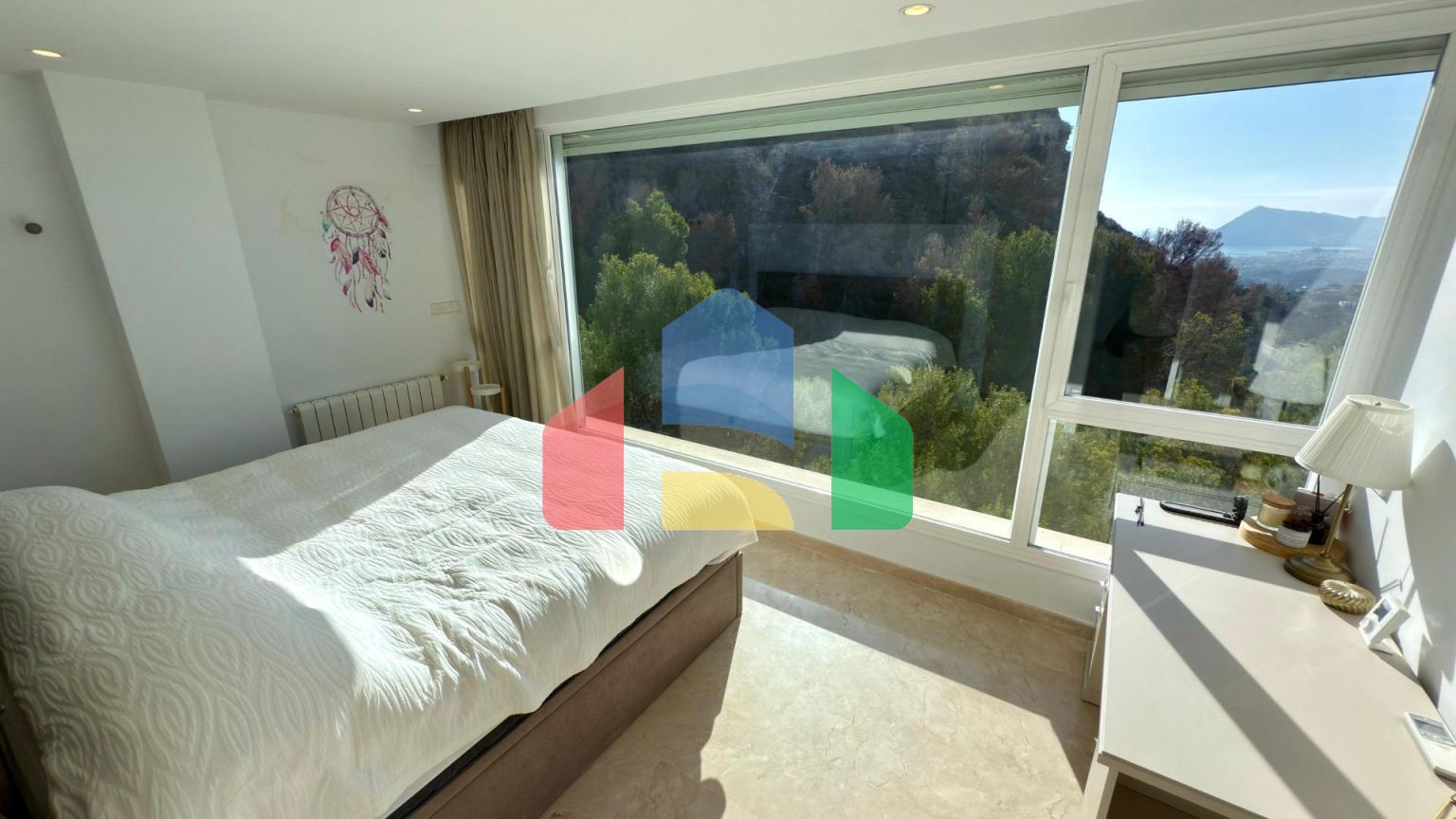 Элегантная вилла в Альтеа ла Велья с видом на море