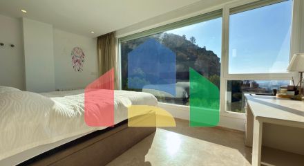 Элегантная вилла в Альтеа ла Велья с видом на море