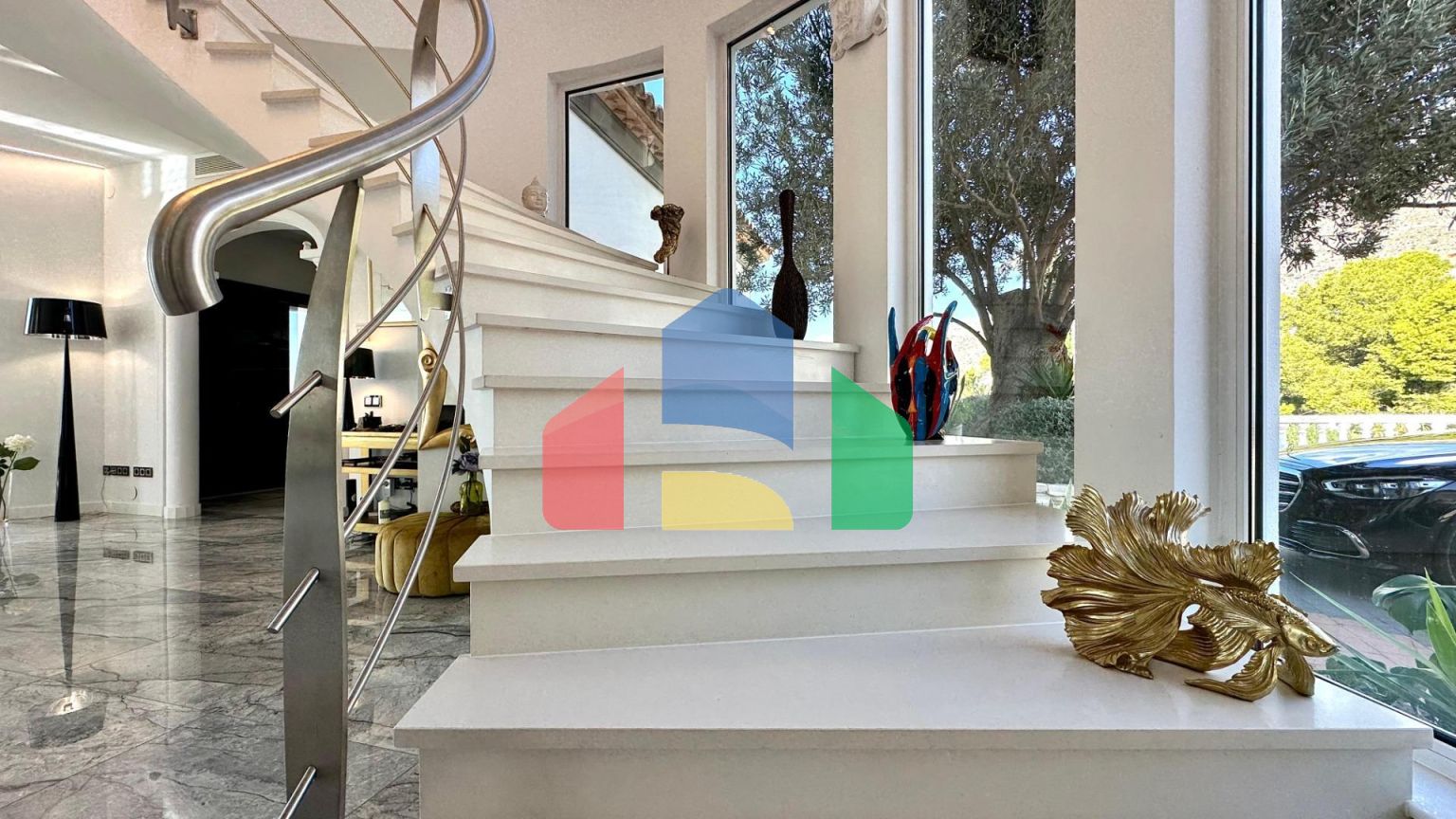 Элегантная вилла с видом на море и Альтеа-ла-Велья