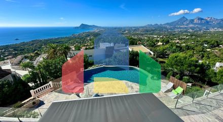 Элегантная вилла с видом на море и Альтеа-ла-Велья