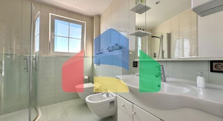 Элегантная вилла с видом на море и Альтеа-ла-Велья