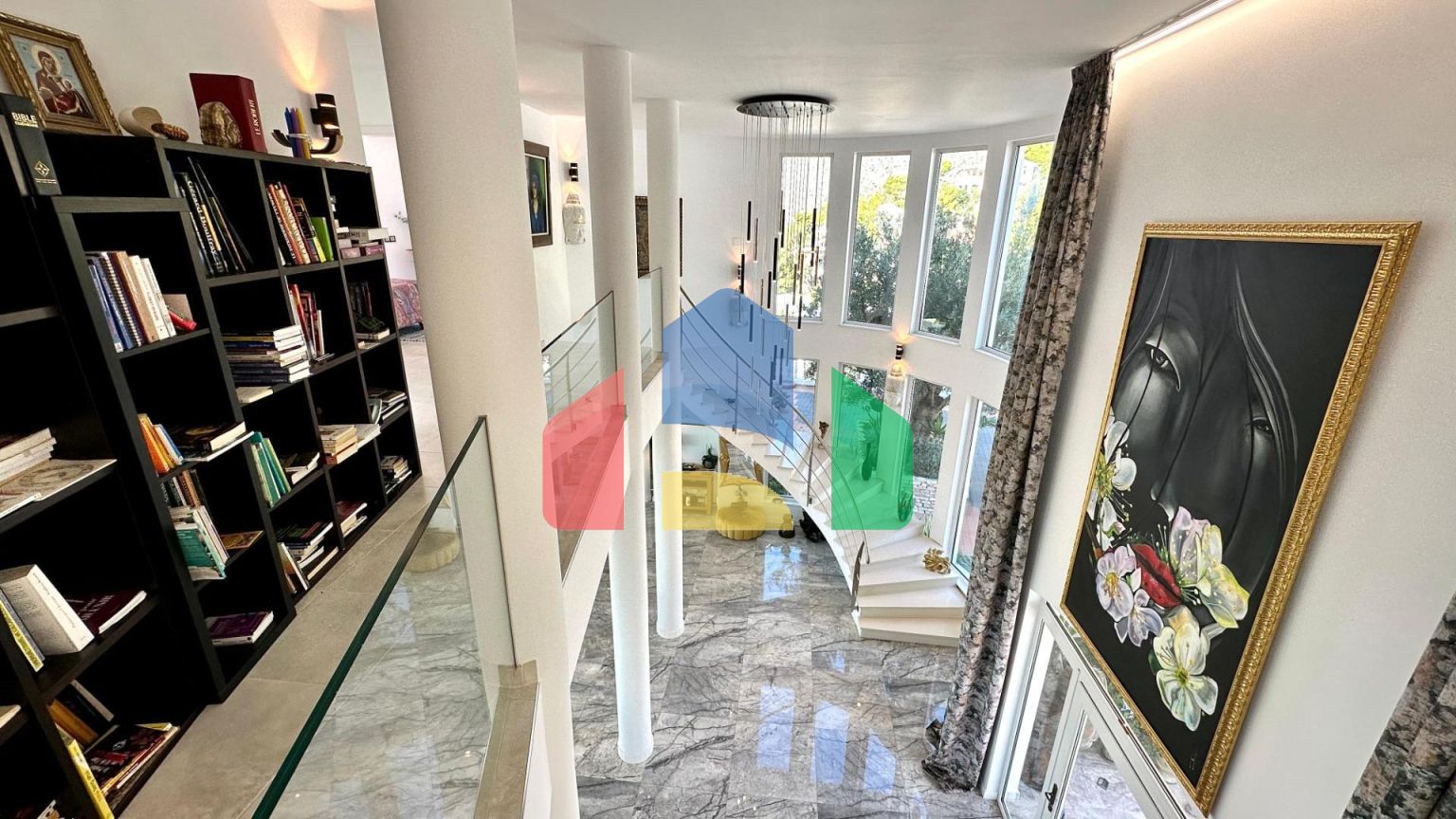 Элегантная вилла с видом на море и Альтеа-ла-Велья