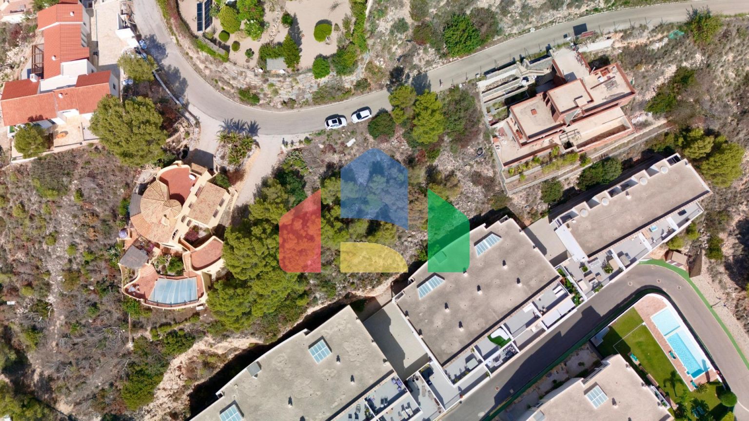 Земля в продаже в Альтеа ла Велья — Ваш идеальный уголок на побережье!