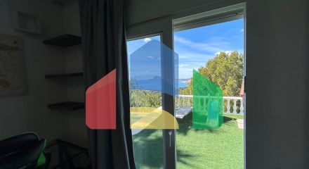 Вилла в средиземноморском стиле с видом на море в Алтеа Хиллс