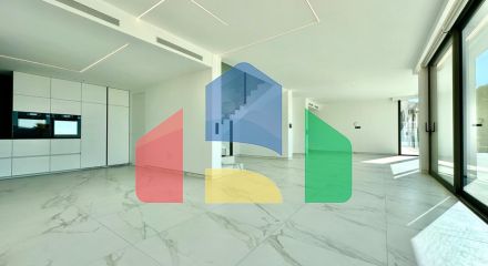 РОСКОШНАЯ ВИЛЛА В АЛЬТЕА ХИЛЛС