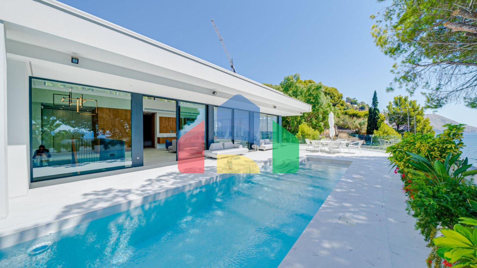 Вилла в Альтеа ID F0480