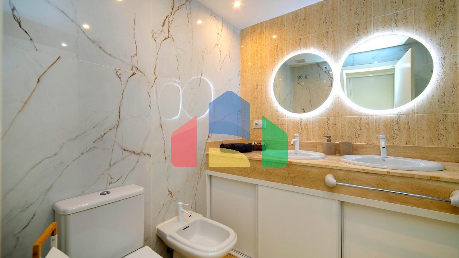 Средиземноморское очарование в Альтеа: Отремонтированная квартира с туристической лицензией