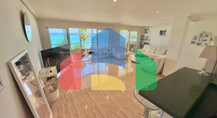 Квартира на пляже Альбира с видом на море