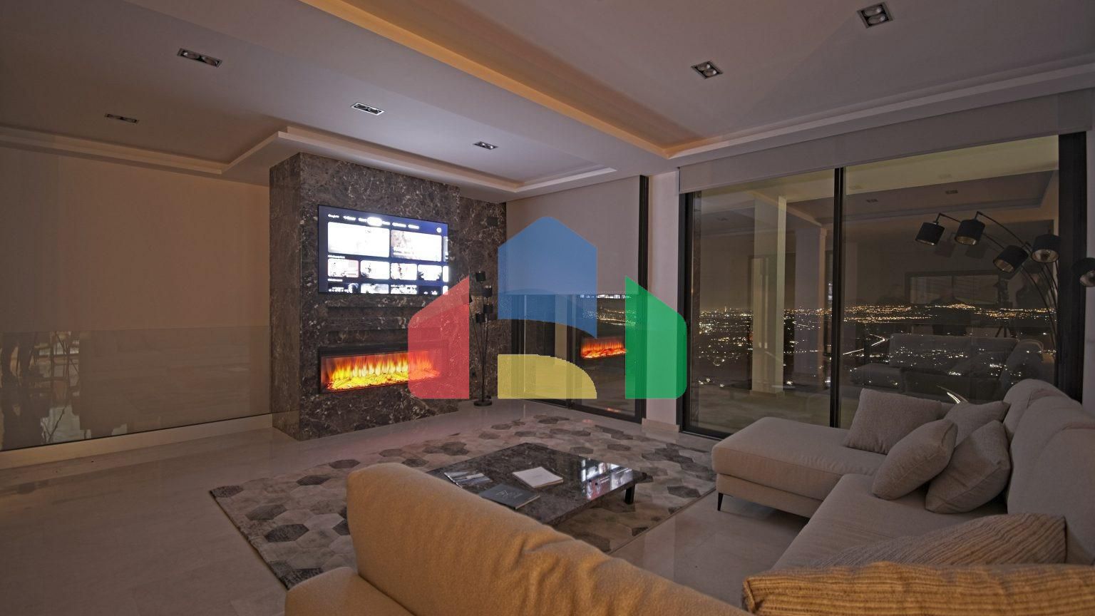 Роскошная вилла с видом на море и горы