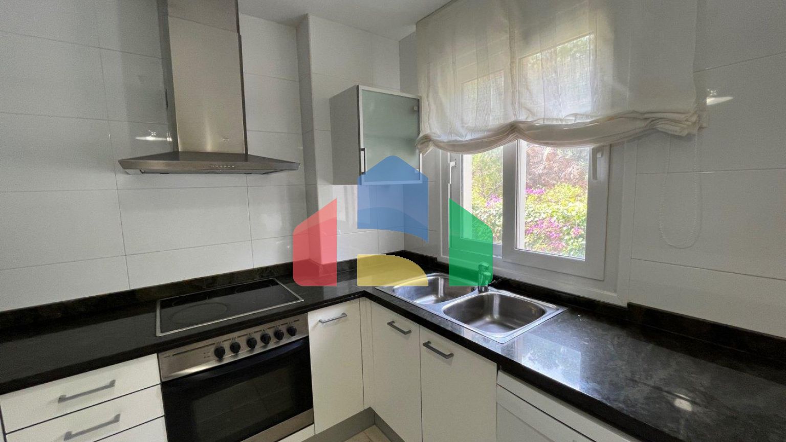 ЭКСКЛЮЗИВНАЯ КВАРТИРА С ВИДОМ НА МОРЕ ALTEA HILLS