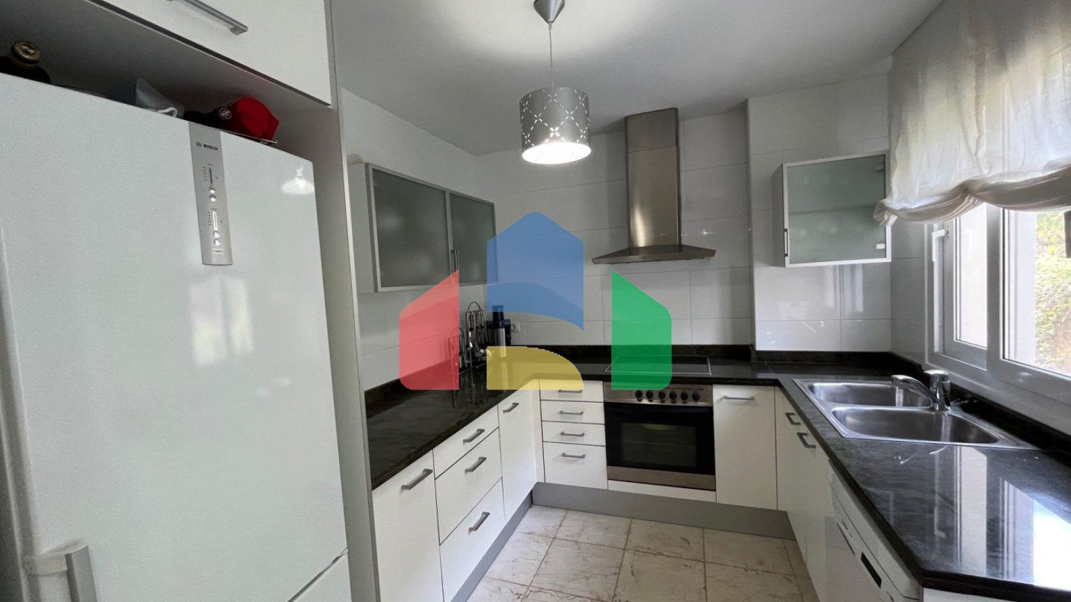 ЭКСКЛЮЗИВНАЯ КВАРТИРА С ВИДОМ НА МОРЕ ALTEA HILLS