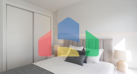 СРЕДИЗЕМНОМОРСКОЕ ЖИЛЬЕ В НЕСКОЛЬКИХ МЕТРАХ ОТ МОРЯ