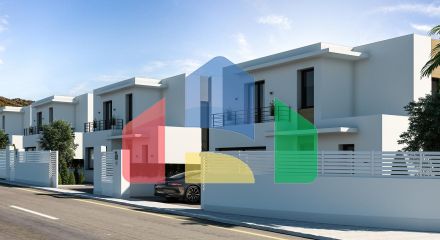 СОВРЕМЕННАЯ ВИЛЛА ПОБЛИЗОСТИ ЦЕНТРА ГОРОДА И МОРЕ.