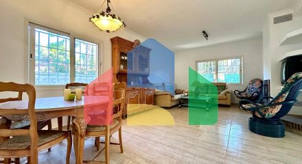 Вилла рядом с морем в Лас Ротас