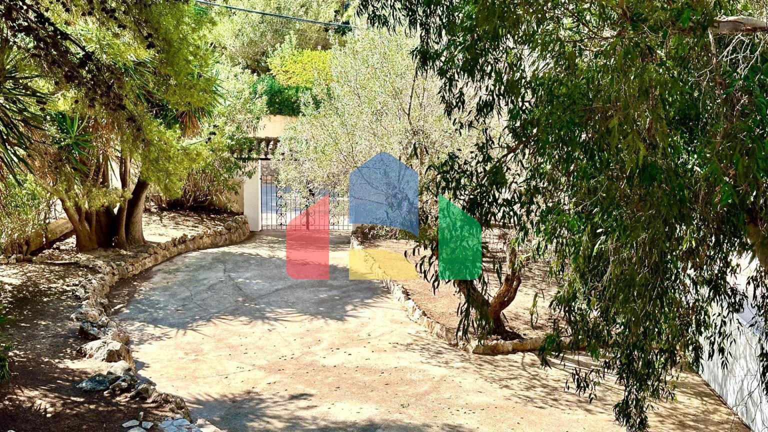 Вилла рядом с морем в Лас Ротас