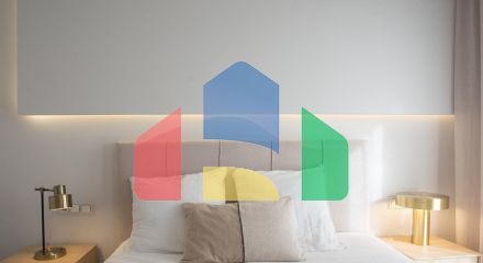 СРЕДИЗЕМНОМОРСКОЕ ЖИЛЬЕ В НЕСКОЛЬКИХ МЕТРАХ ОТ МОРЯ