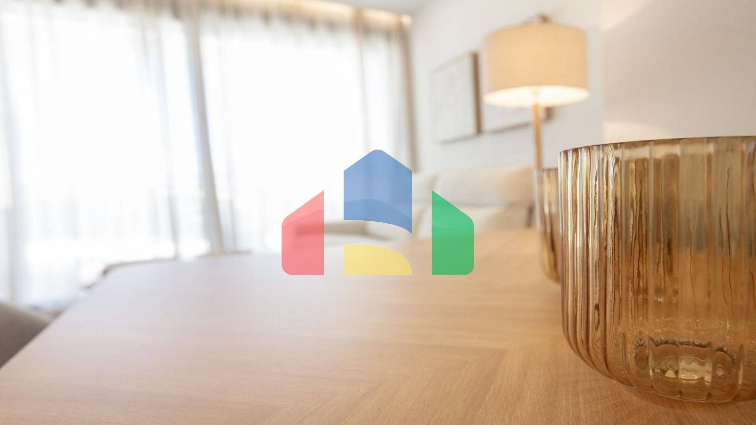 СРЕДИЗЕМНОМОРСКОЕ ЖИЛЬЕ В НЕСКОЛЬКИХ МЕТРАХ ОТ МОРЯ