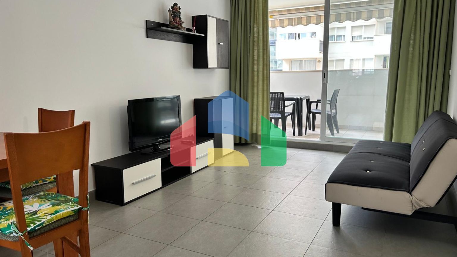 Квартира на продажу в Ла Кала, Вилахойоса! ️