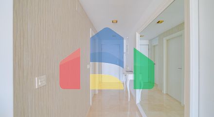 Великолепная двухкомнатная квартира с видом на море Великолепная двухкомнатная квартира с видом на море