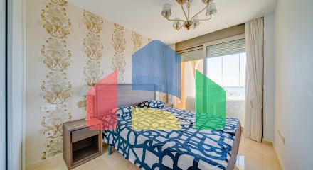 Великолепная двухкомнатная квартира с видом на море Великолепная двухкомнатная квартира с видом на море