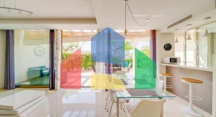 Таунхаус на берегу моря в Вильяхойосе