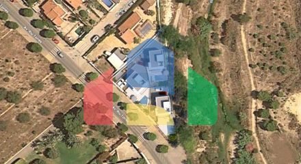 Недавно построенная вилла с частным бассейном рядом с морем