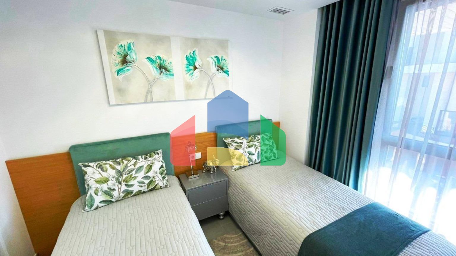 Новые современные апартаменты на берегу Средиземного моря ️