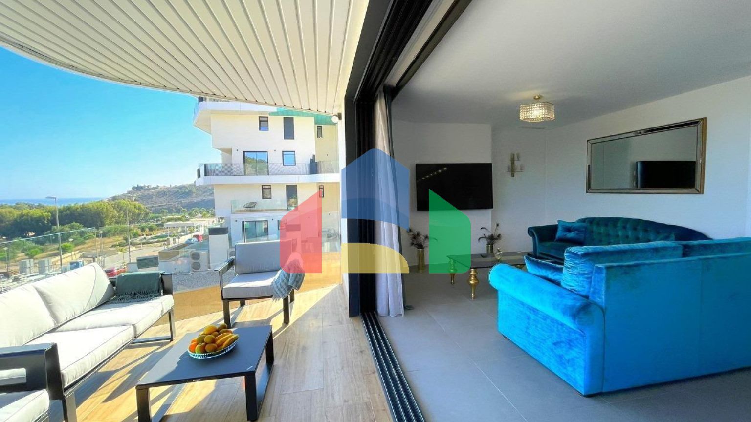 Новые современные апартаменты на берегу Средиземного моря ️