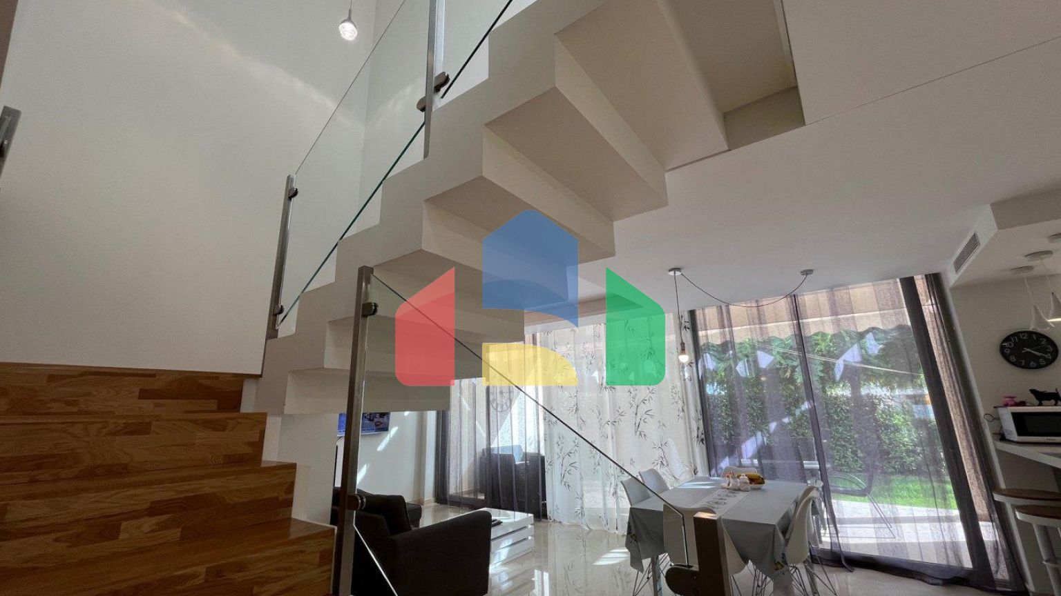 ВИЛЛА НА ПРОДАЖУ В ВИЛЬЯХОЙОСА