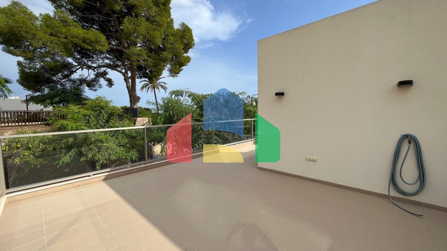 ВИЛЛА НА ПРОДАЖУ В ВИЛЬЯХОЙОСА