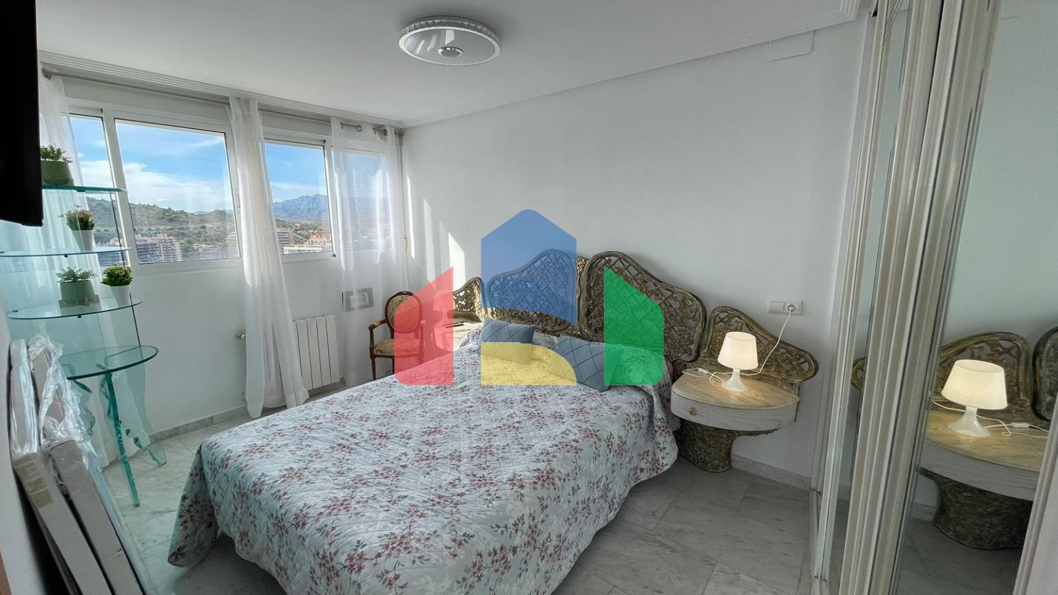 Пентхаус в Кала-де-Финестрат возле пляжа