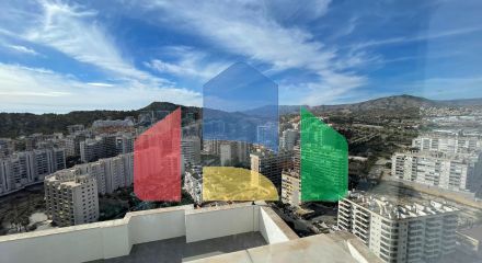 Пентхаус в Кала-де-Финестрат возле пляжа