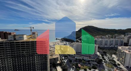 Пентхаус в Кала-де-Финестрат возле пляжа