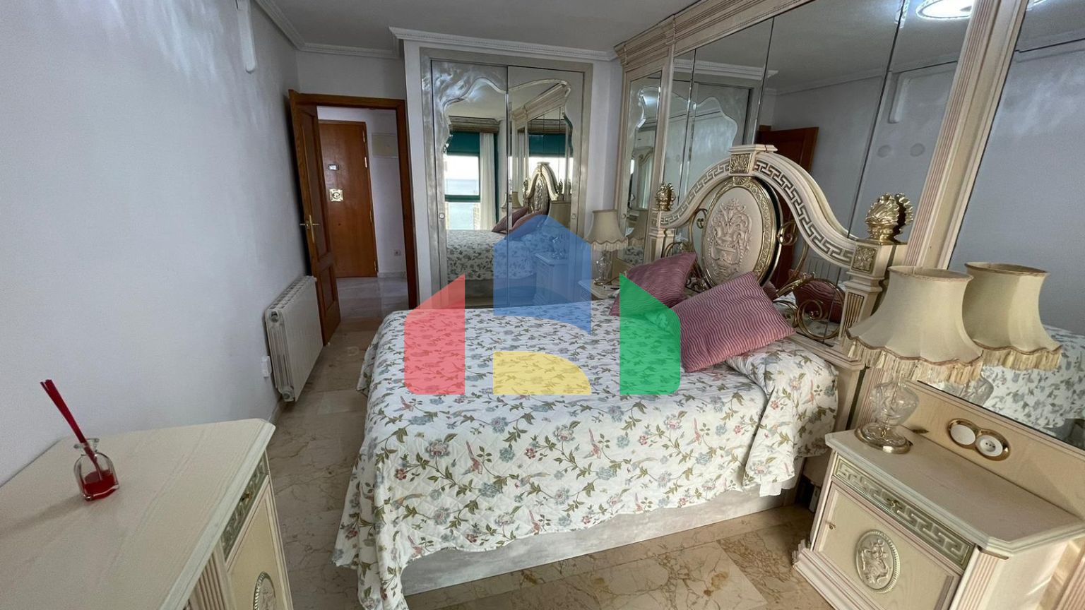 Пентхаус в Кала-де-Финестрат возле пляжа